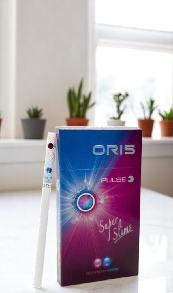 Oris Pulse Strawberry & Mint burst of flavor