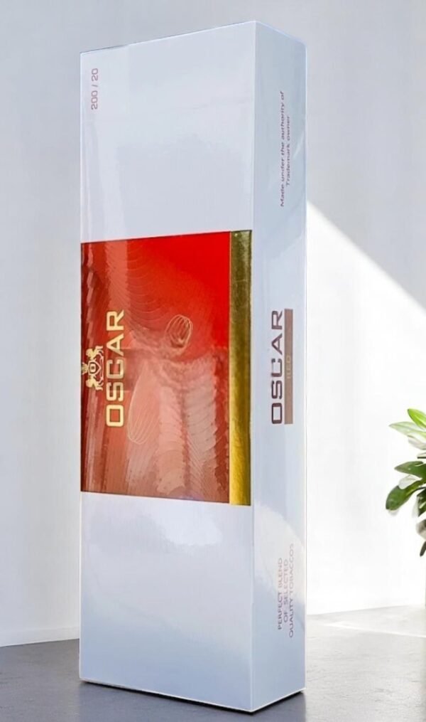 Oscar Red (ซองแข็ง)