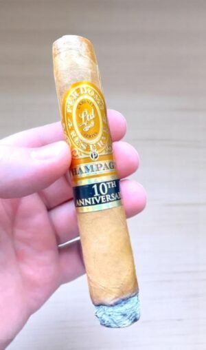Perdomo Reserve Tubo 6×50 (25มวน)