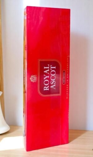 Royal Red (ซองแข็ง)